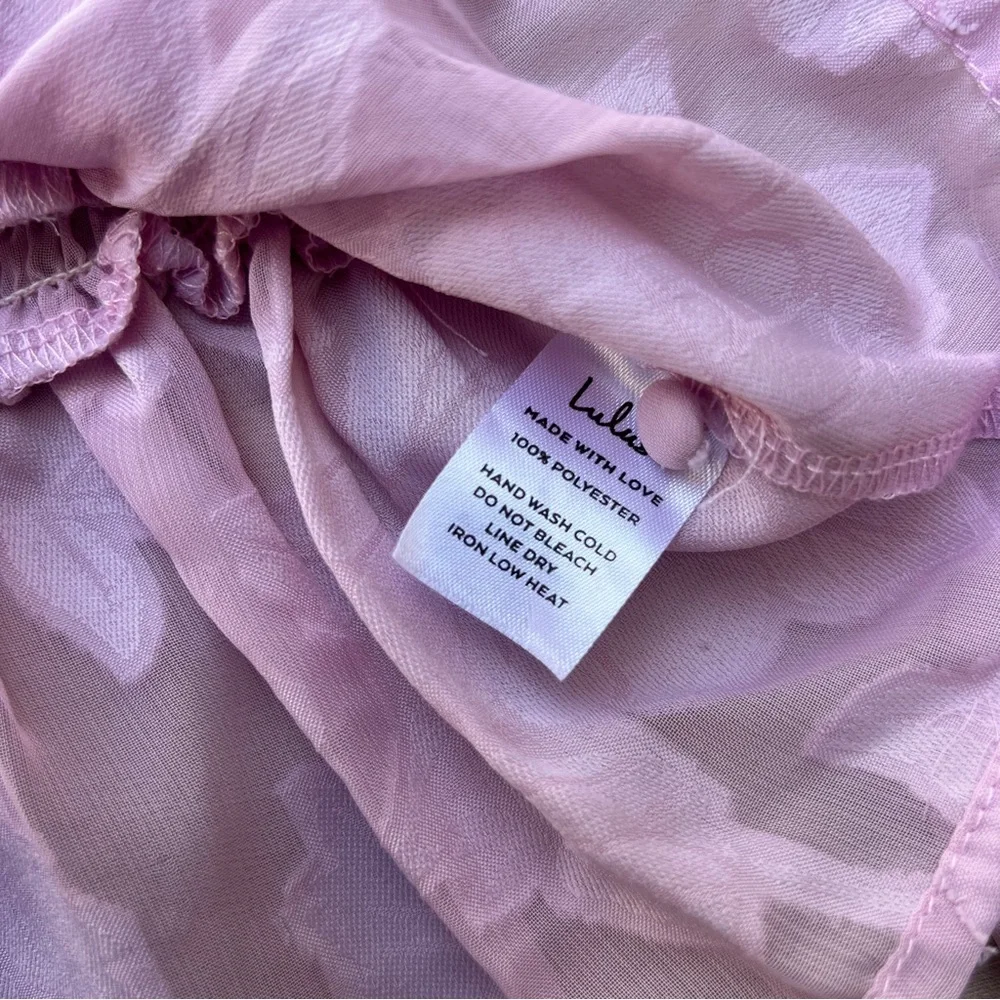 Lulu's Patio Date Floral Jacquard Button-Up Long Sleeve Top - Picture 10 of 11